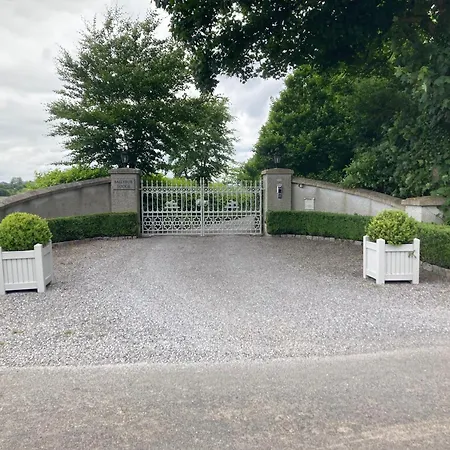 Ballybur Mews 1 Apartment